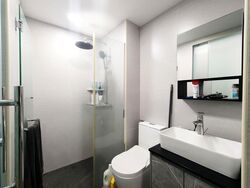 R66 Apartments (D8), Apartment #633401231